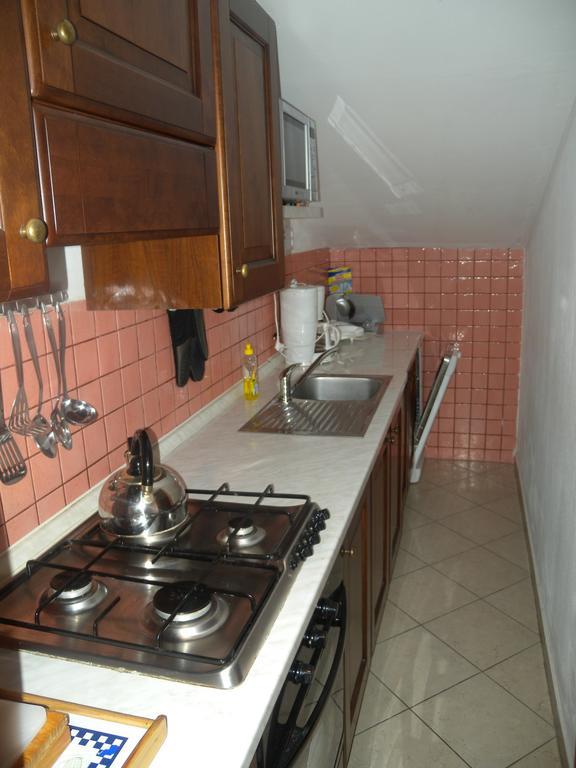 Apartments Tereza 1352 Pula Exterior photo