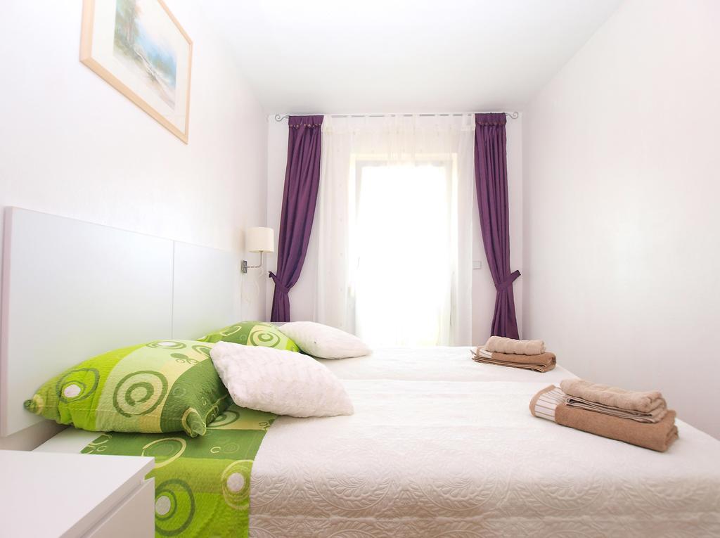 Apartments Tereza 1352 Pula Exterior photo