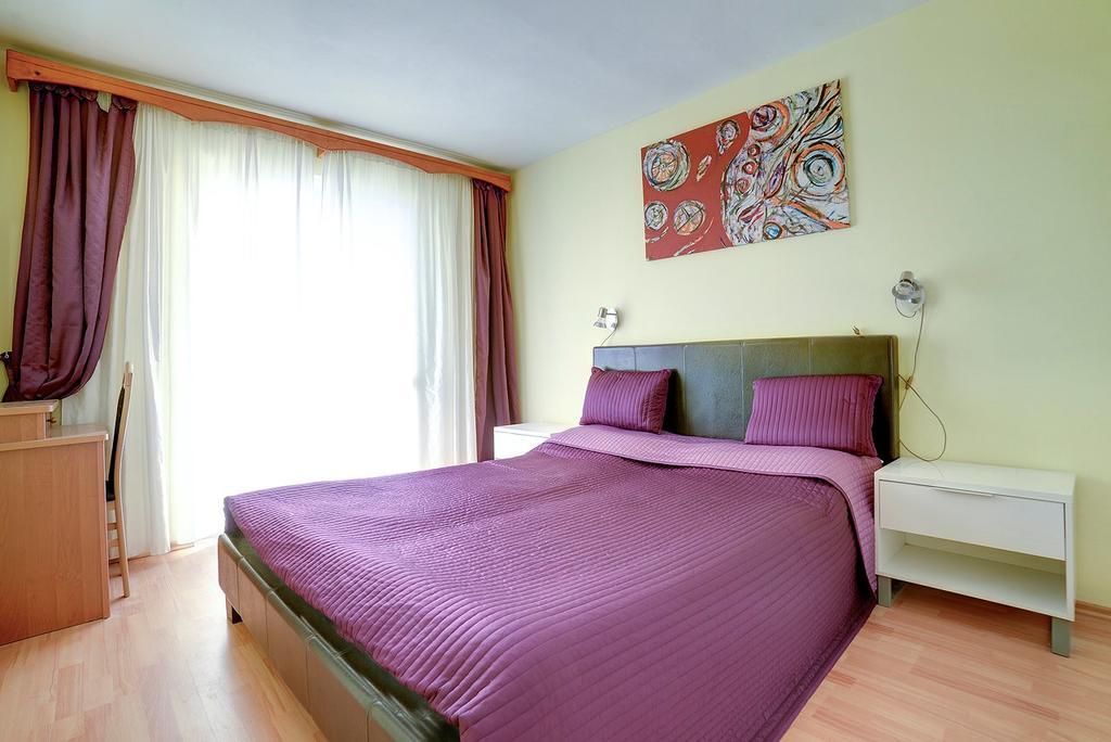 Apartments Tereza 1352 Pula Exterior photo
