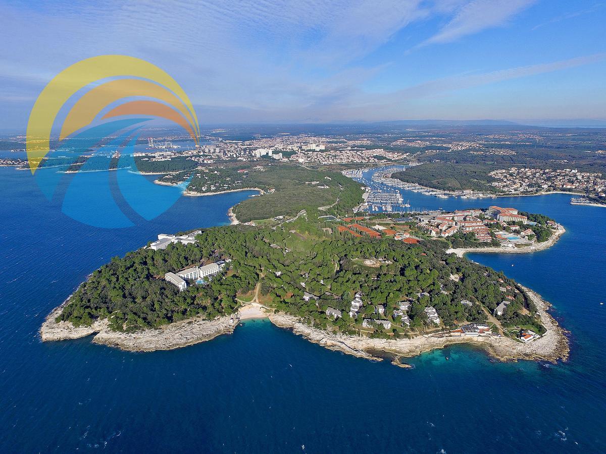 Apartments Tereza 1352 Pula Exterior photo